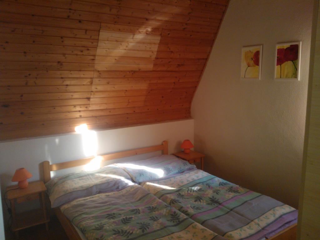 Mediterran Apartmanhaz Szántód 外观 照片