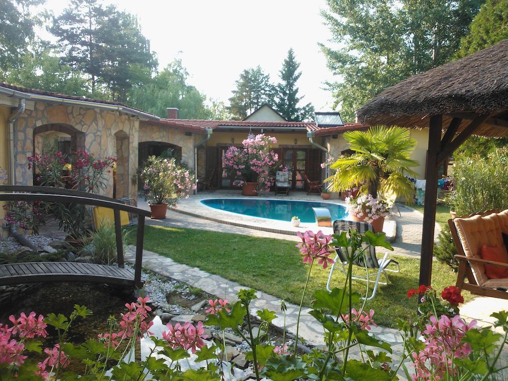 Mediterran Apartmanhaz Szántód 客房 照片