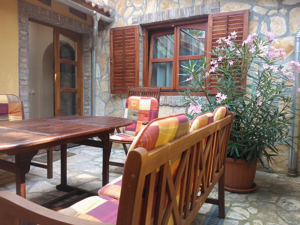 Mediterran Apartmanhaz Szántód 外观 照片
