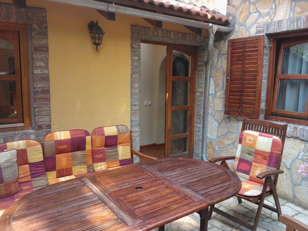 Mediterran Apartmanhaz Szántód 外观 照片