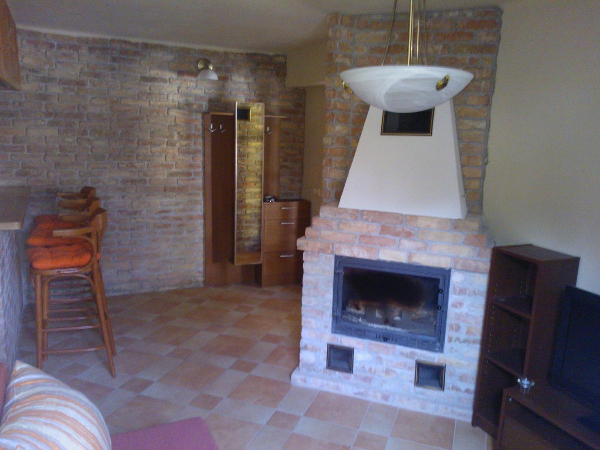 Mediterran Apartmanhaz Szántód 客房 照片